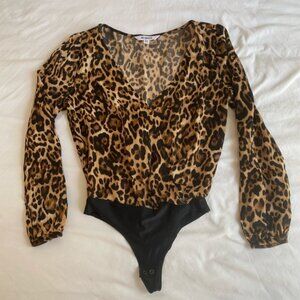 BB Dakota V Neck Bodysuit